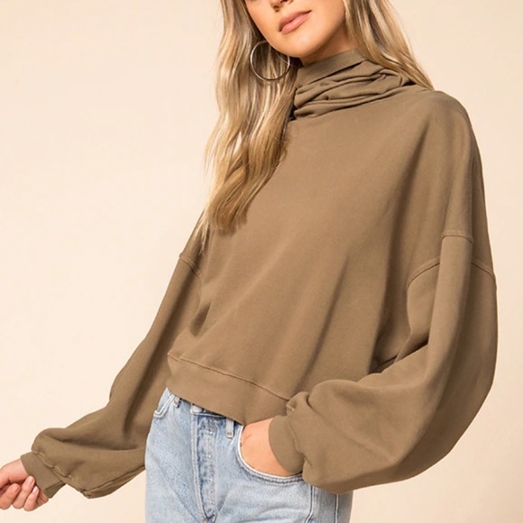 Agolde Balloon Sleeve Turtleneck in Moon Drop - Picture 7 of 7